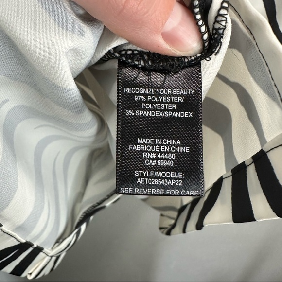 AFRM Wrenn Button Front Shirt in Blanc Zebra - Picture 5 of 7